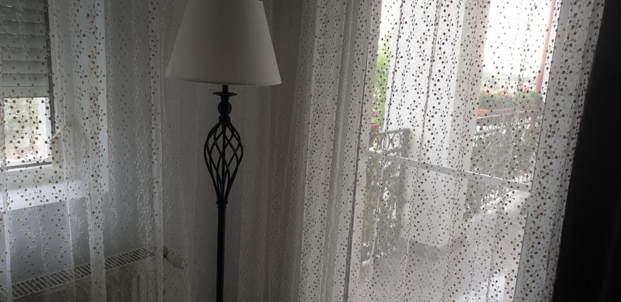 D&H Hotell Năvodari Exteriör bild