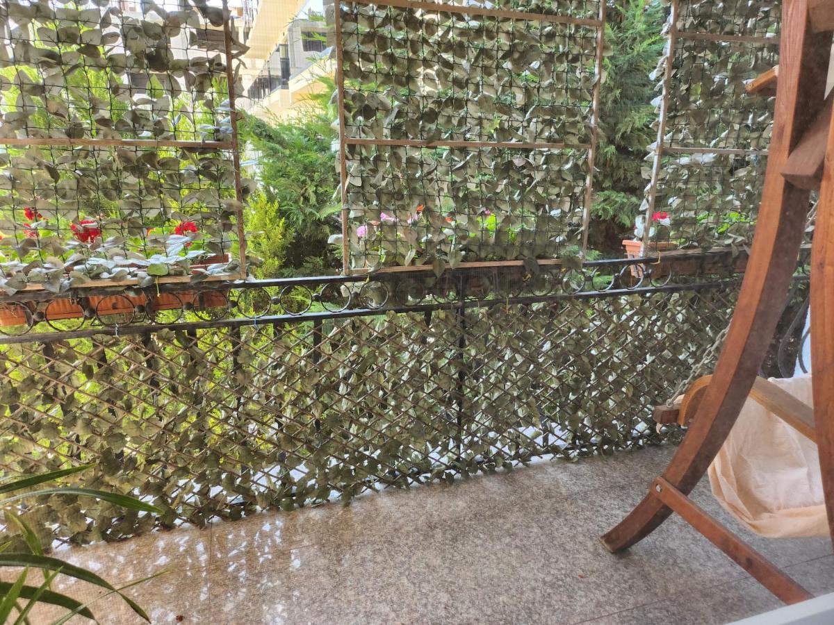 D&H Hotell Năvodari Exteriör bild